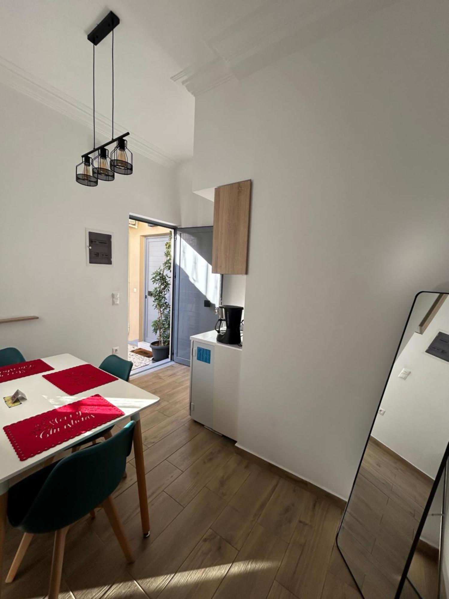 Technopolis Luxury Apartments アテネ エクステリア 写真